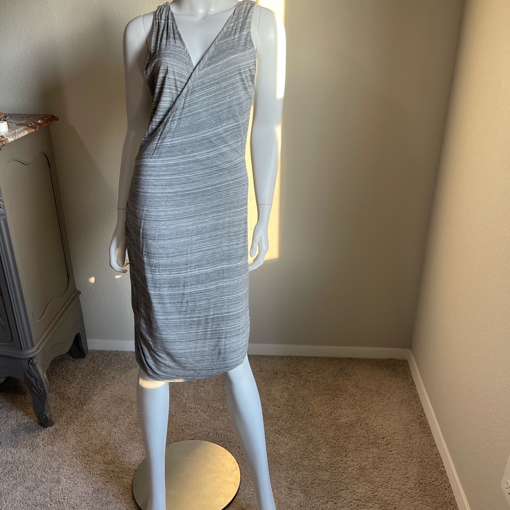 Banana Republic Gray Ruched Sheath Midi Dress